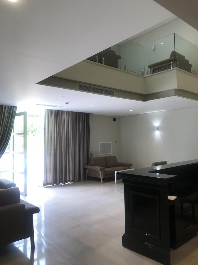 Jurgen Resort Tirana Bagian luar foto
