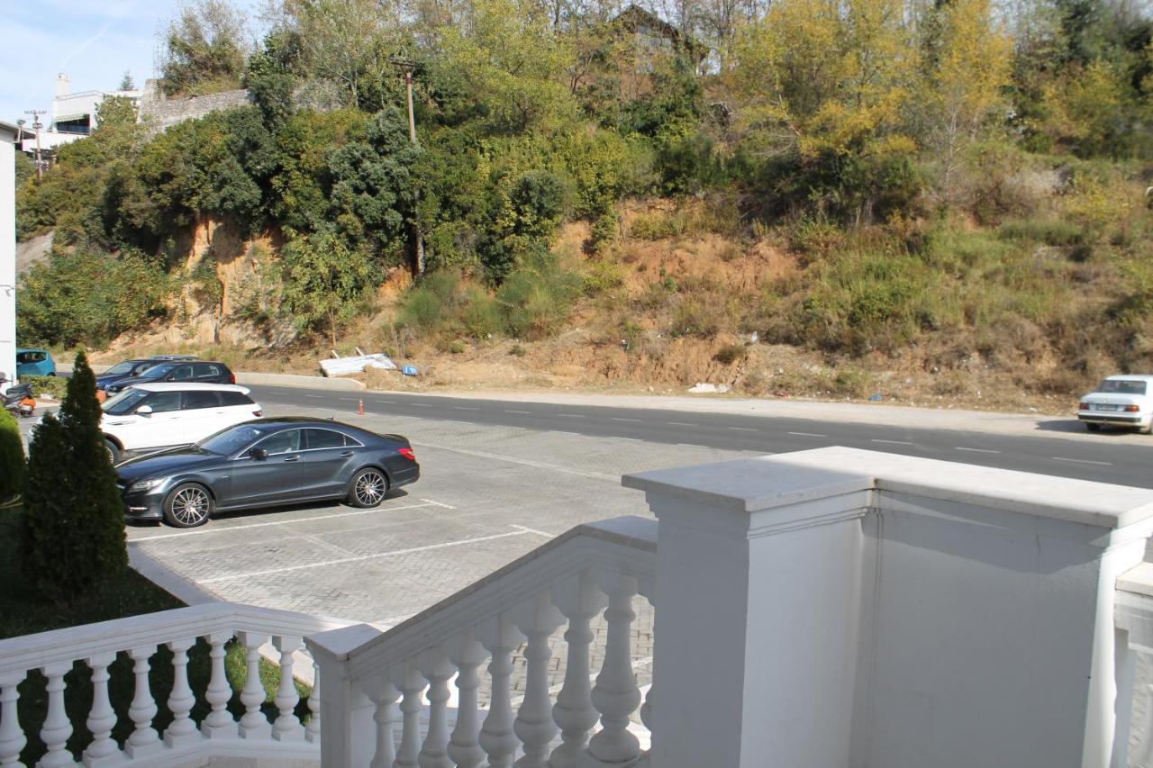 Jurgen Resort Tirana Bagian luar foto